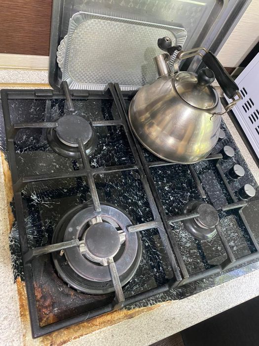 Ремонт телевизоров и газовых плит.