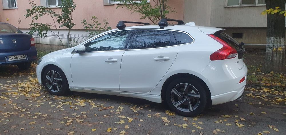 Volvo v40 - an 2016 euro 6 motorizare diesel. 120 cp FULL