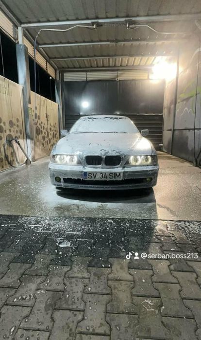 Vând sau schimb BMW E39 520d mașină merge trage se deplasează pe orice distanta acte la zi