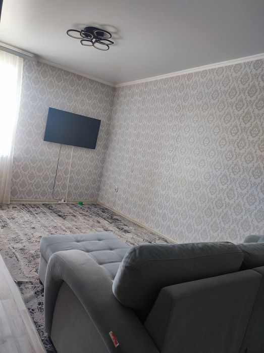 Продается 2-х комнатная квартира- студия.