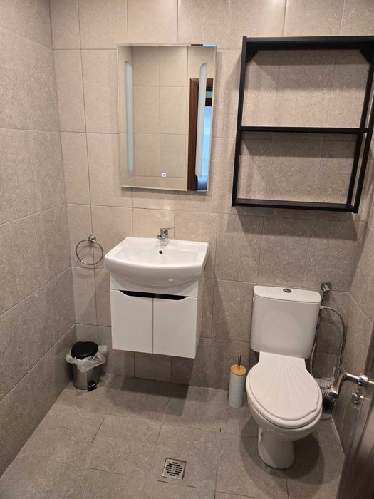 Отдавам 3-стаен апартамент под наем