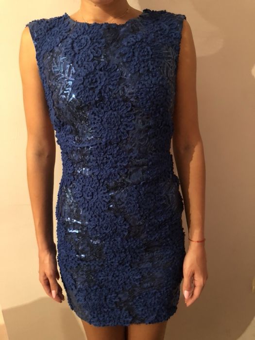 Официална рокля Junona в синьо с пайети