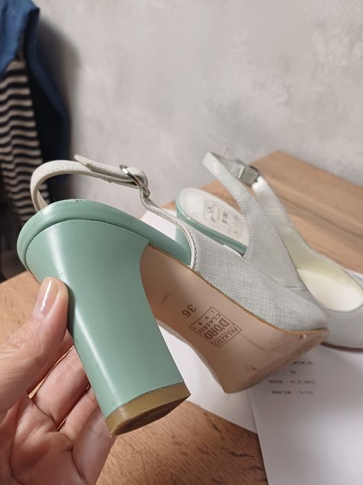 Босоножки Astega 37 р.