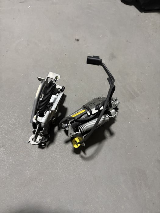 BMW G20 Volan Piese Trager Grile si interior bara fata, Incuietori capota