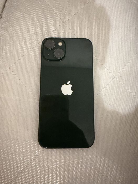Iphone 13 green