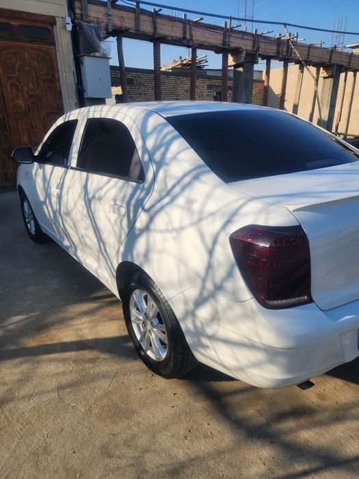 Kobalt yangiday. Asrap xaydalgan xamma navarot qilingan