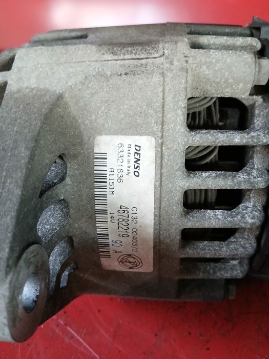 Алтернатор Alfa Romeo 147