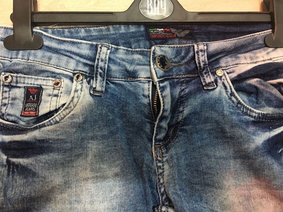 Blugi Emporio Armani originali