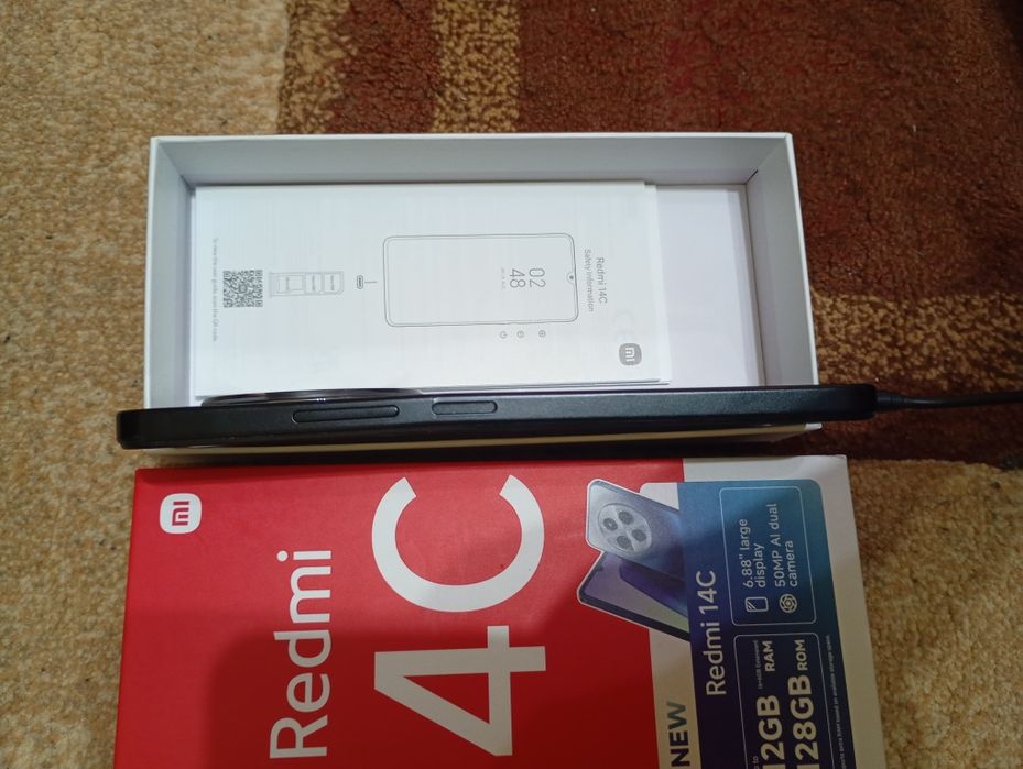 Xiaomi Redmi 14C 128GB cu 6GB RAM Midnight Black pentru piese