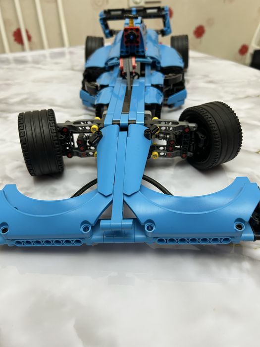 Продаю лего машину