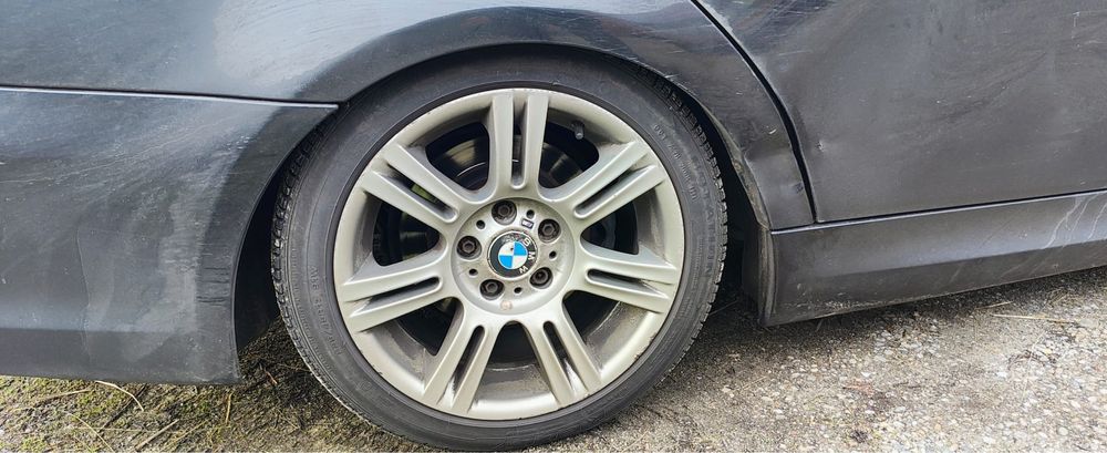 Dezmembrez bmw e90 facelift m pachet