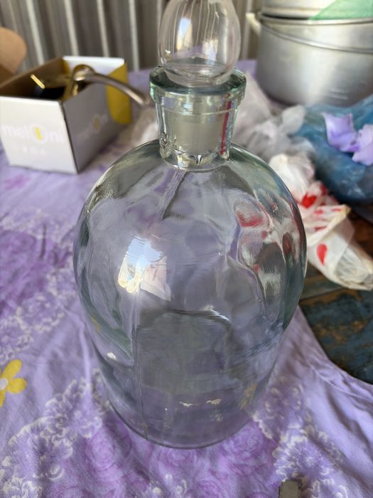 Продается бутылка для спирта