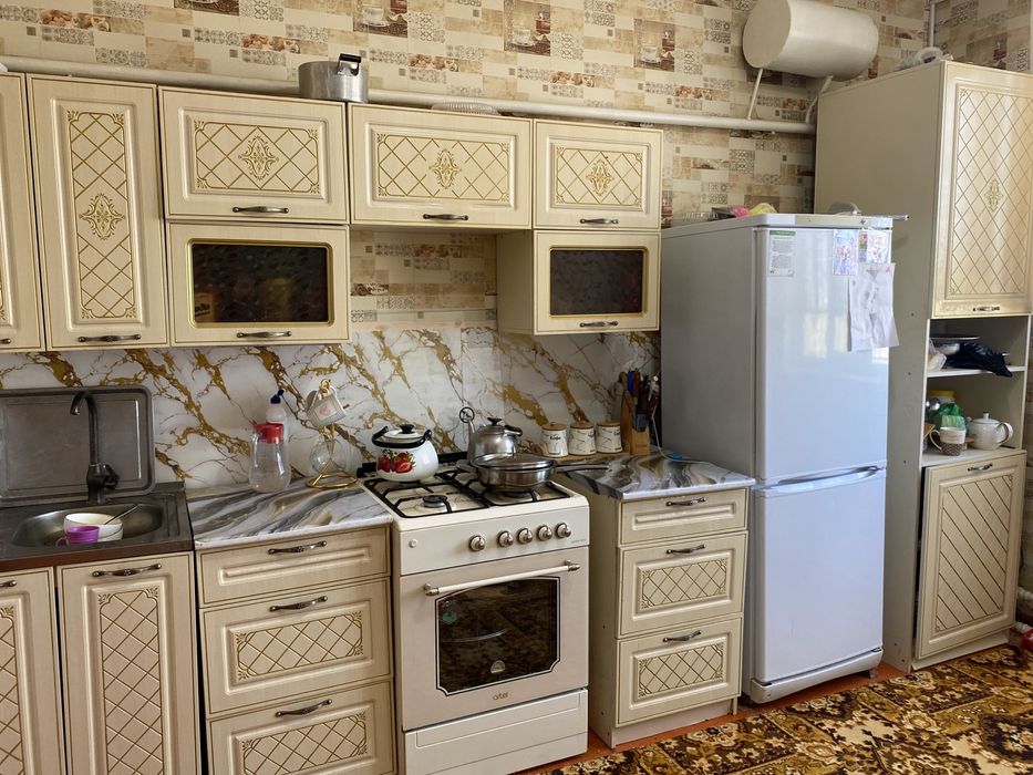 Кухонный горнитур