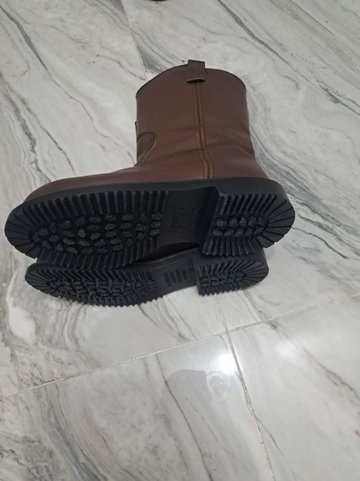 Ред винг зимний 42