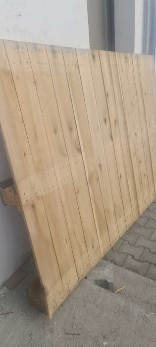 Paleti masive 2.2 m x 1.4 m