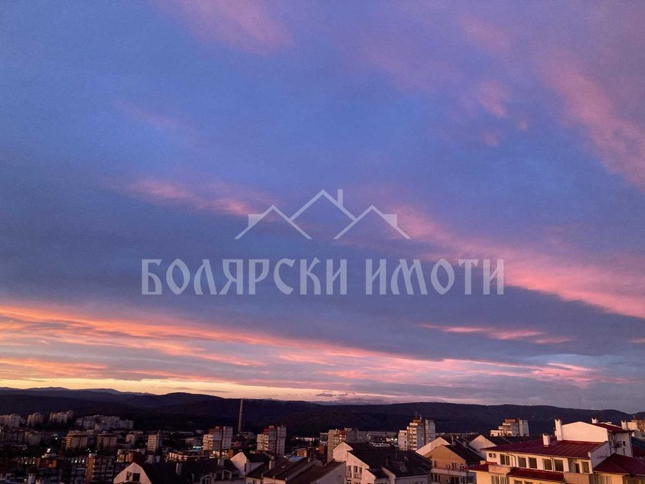 Продава се Четиристаен апартамент в Велико Търново, Колю Фичето - 126 кв.м за 1588 €/кв.м - Снимка #13