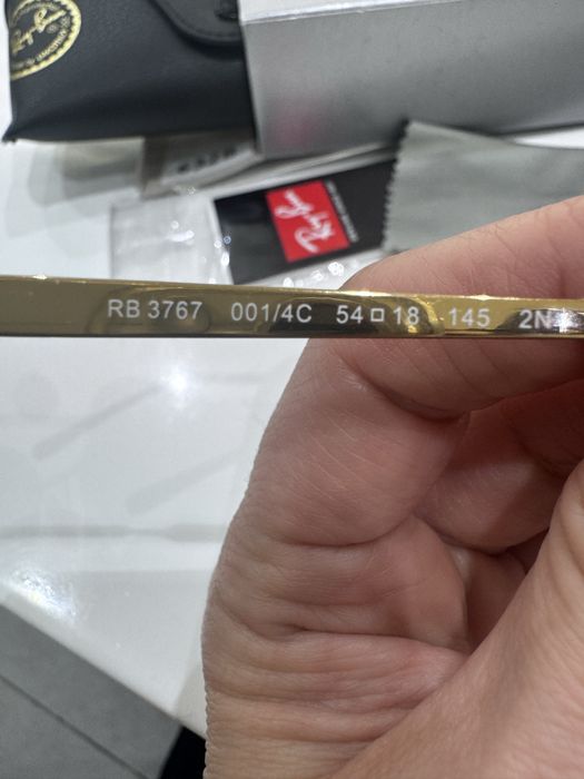 Ray Ban 3767 001/4c