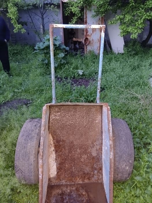 Продается большая тачка