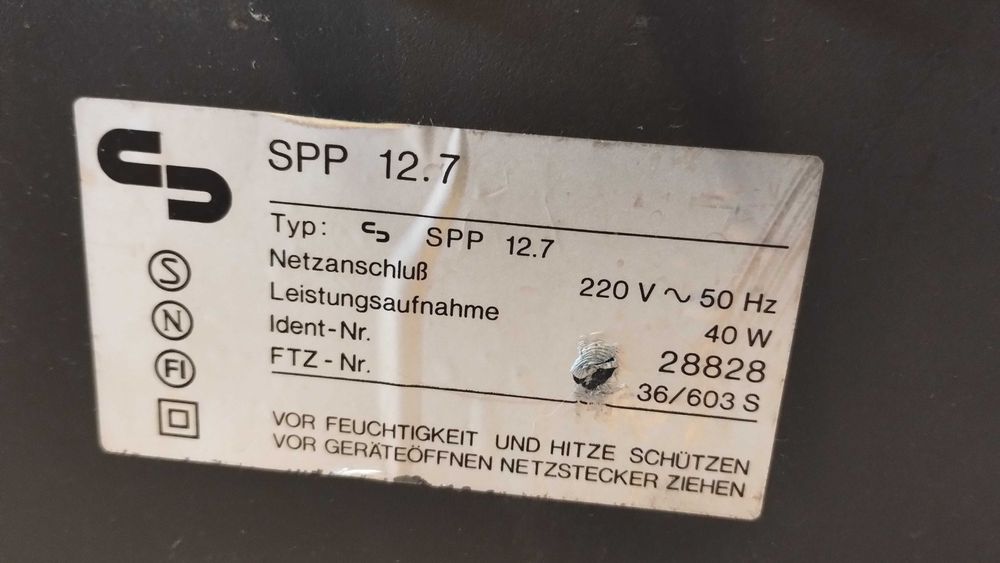 radio cu pickup Schneider cu boxe