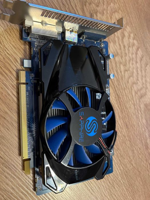 Placa video Sapphire AMD Radeon HD 7750 2GB DDR3 128-bit HDMI DVI VGA