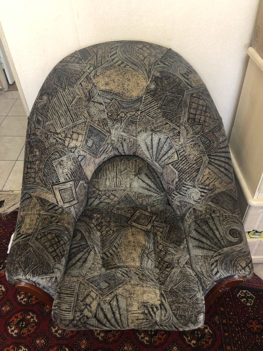 Продам Диван и кресла