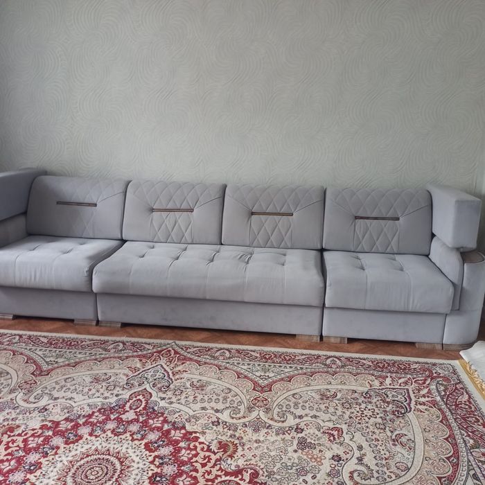 Продам диван в хорошем состояний