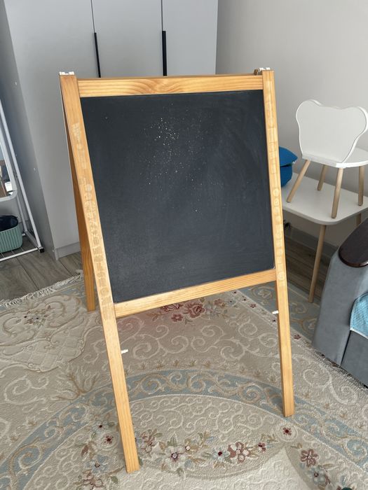 Продам детскую доску IKEA