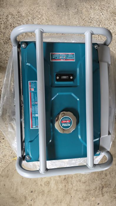 Генератор Total бензинов