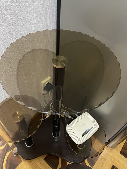 Продам уголок, подставку в прихожую