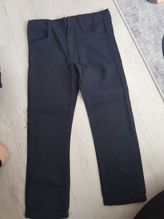 Зачазени детски панталони