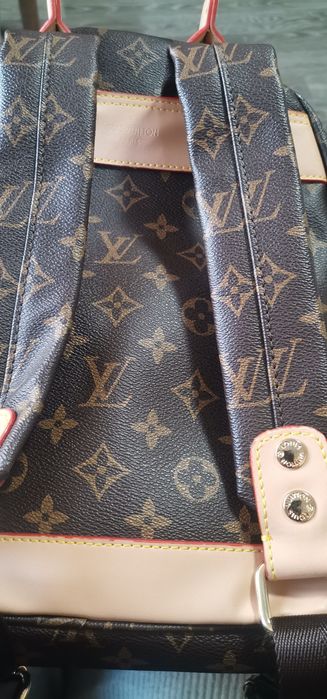 Louis Vuitton дамска раница
