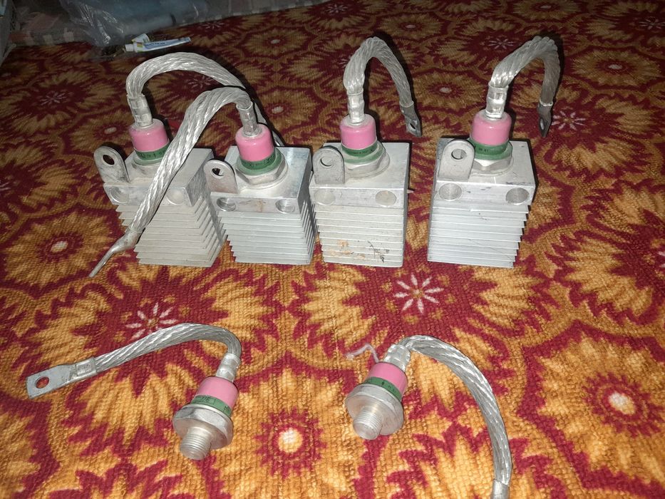 Teristorlar sotiladi