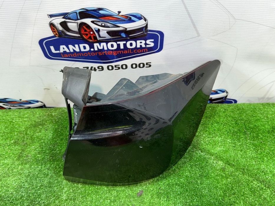 Stop tripla aripa spate dreapta 2017 bmw 318i sport seria 3 lci f30 1.5 benzina cod oem 63217372210