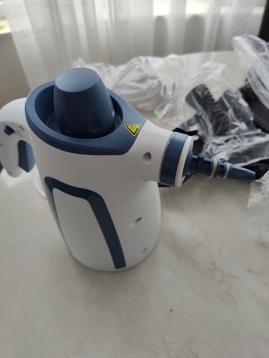 Vând curățător cu aburi