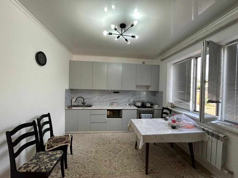 Продам дом.7 соток .Есть документы.