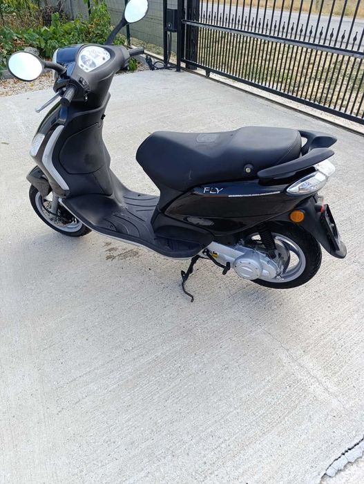 Скутер piaggio PLY