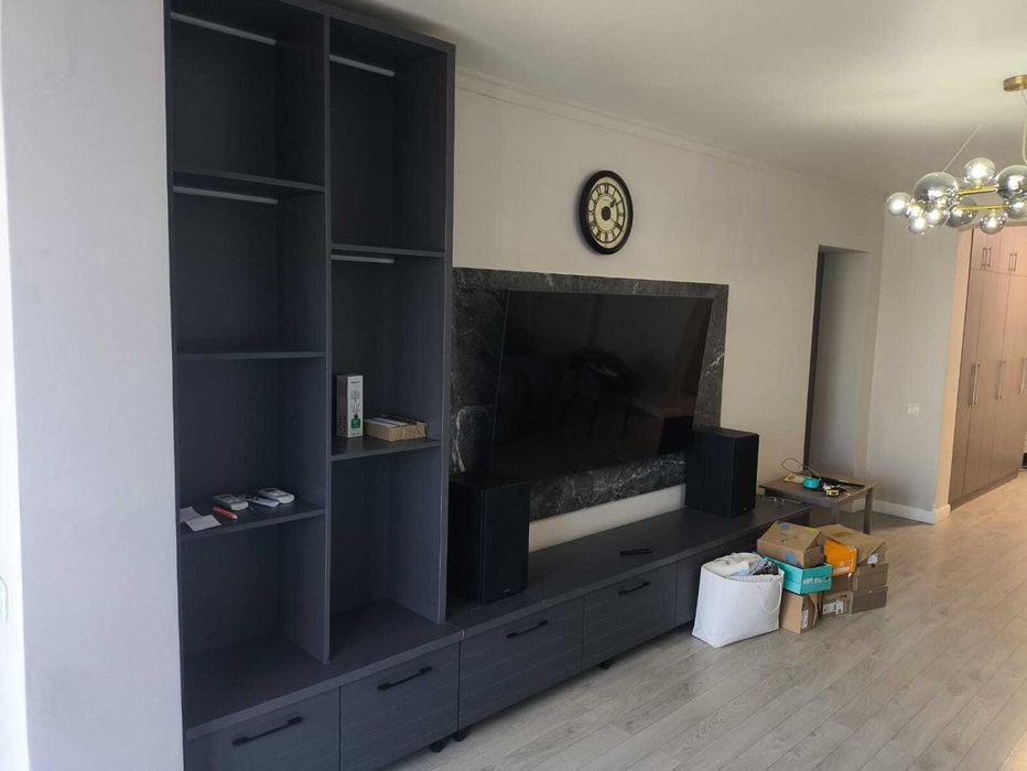 Мебель, хорошая добротная