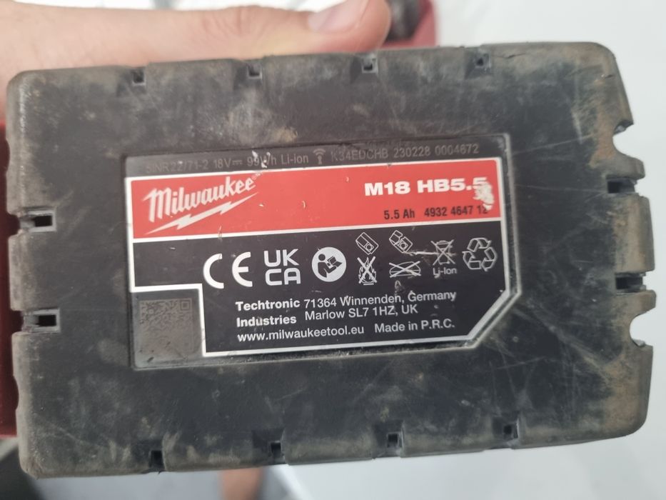 Set milwaukee rotopercutor si flex , 2 baterii an 2023