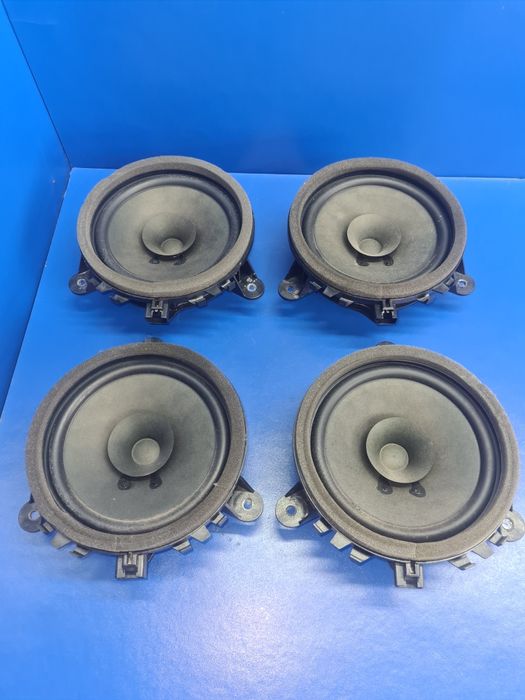 Set Boxe Volvo V50 S40