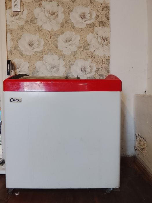 Морозильная камера снеж