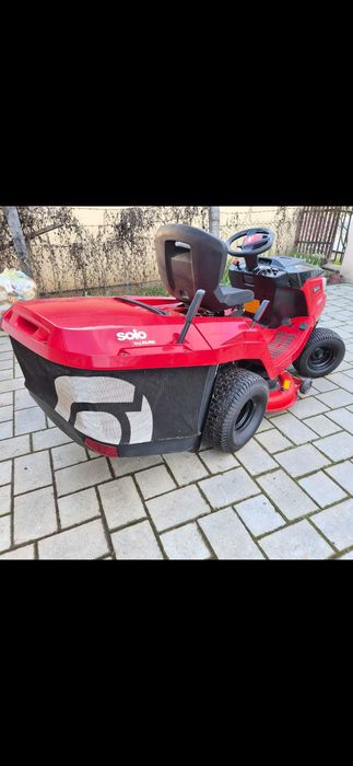 Tractoras de tuns iarba Alko