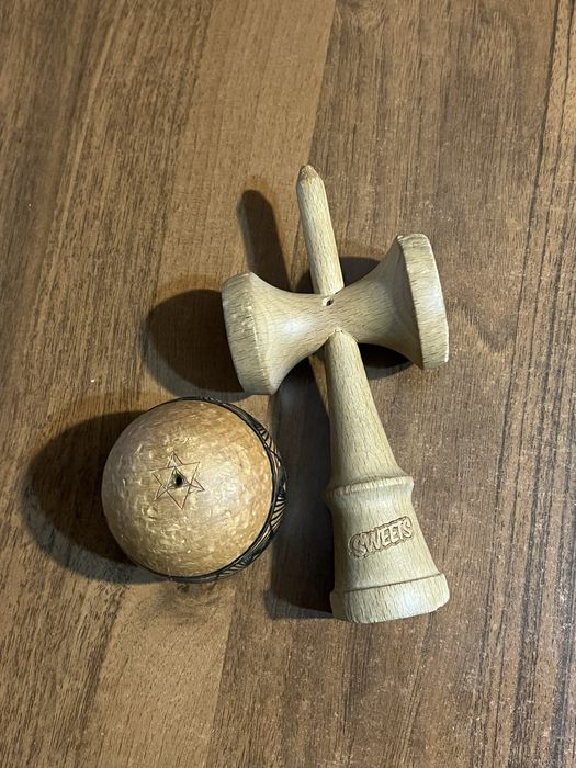 Kendama israel + ken de Sweets