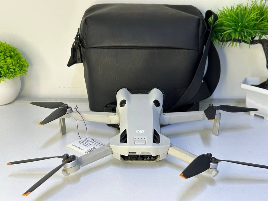 Дрон DJI mini 4 Pro