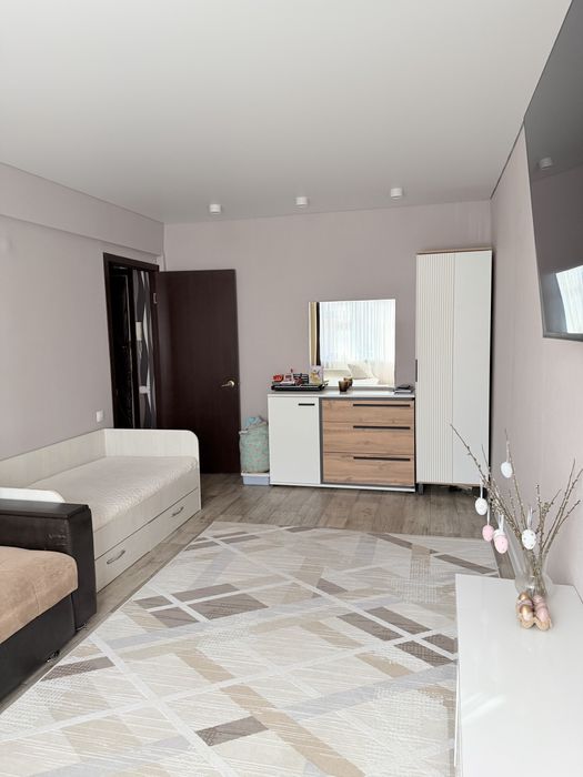 Продам 1,5 на кшт