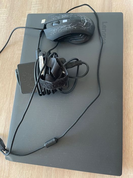 Laptop lenovo