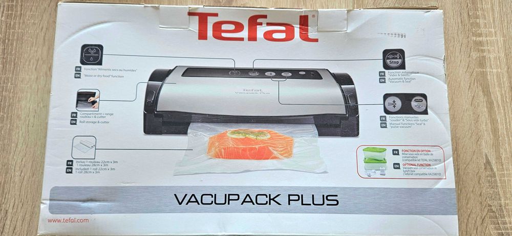 Вакуумен уред Tefal Vacupack Plus.     Модел: Tefal VT256070.