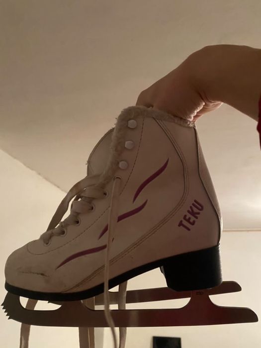 Коньки фигурные