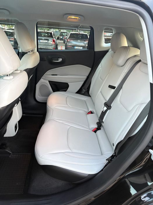 2018 Jeep Compass Limited - 1368 cm3 140 CP • Manuala