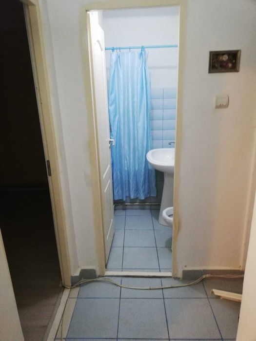 apartament 3 camere de vanzare