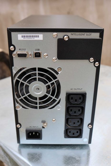 Непрекъсваем ТЗИ (UPS), Eaton 9E 1000i